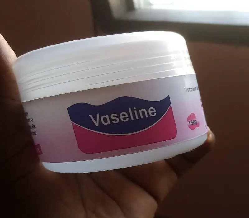 How to Remove Vaseline From Plastic